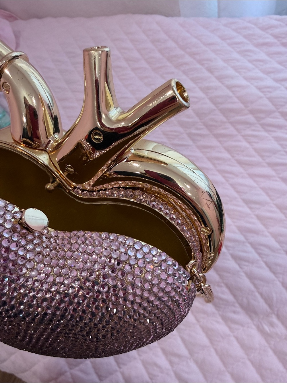 JW PEI Gold and Pink Heart-Shaped Crossbody Bag - Picture 8 of 9